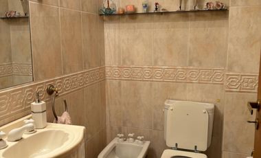 CHALET 4 AMBIENTES - OPORTUNIDAD EN GRAL SAN MARTÍN