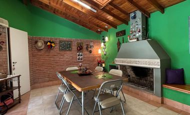 CHALET 4 AMBIENTES - OPORTUNIDAD EN GRAL SAN MARTÍN