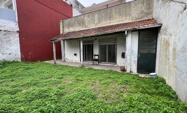 Casa en ph venta - 3 Dormitorios 1 Baño - 193Mts2 - Martínez, San Isidro