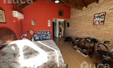ALQ VERANO y VENTA | APTO CREDITO | CASA c/Jardin y Pileta | Barrio La Celina