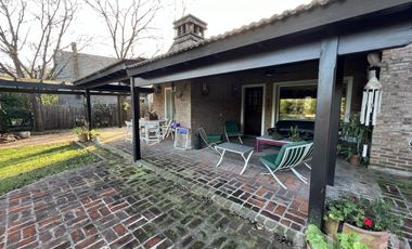 ALQ VERANO y VENTA | APTO CREDITO | CASA c/Jardin y Pileta | Barrio La Celina