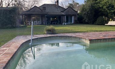 ALQ VERANO y VENTA | APTO CREDITO | CASA c/Jardin y Pileta | Barrio La Celina