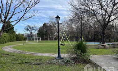 ALQ VERANO y VENTA | APTO CREDITO | CASA c/Jardin y Pileta | Barrio La Celina