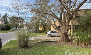 ALQ VERANO y VENTA | APTO CREDITO | CASA c/Jardin y Pileta | Barrio La Celina