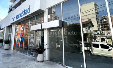 Venta Local a estrenar en Morón