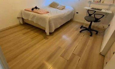 Casa en venta - 4 Dormitorios 4 Baños - 238Mts2 - Almirante Brown