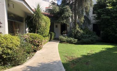 Casa en venta en cerrada.