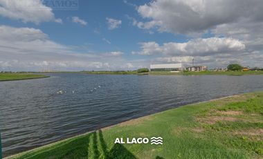 Lote sobre lago central en venta, en Los Puentes - Nordelta