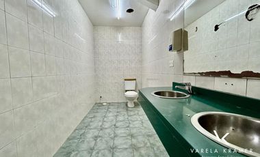 Venta Local/Galpón/Depósito en San isidro