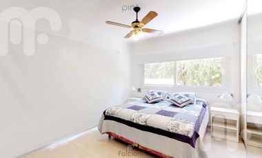 VENTA CASA DE 3 DORMITORIOS EN MIRALAGOS
