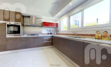 VENTA CASA DE 3 DORMITORIOS EN MIRALAGOS