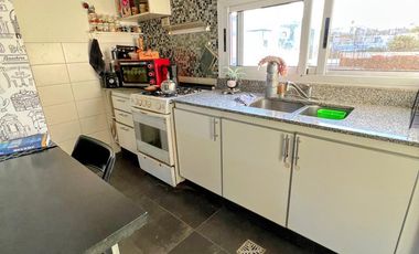 PH 2 ambientes con patio en venta
