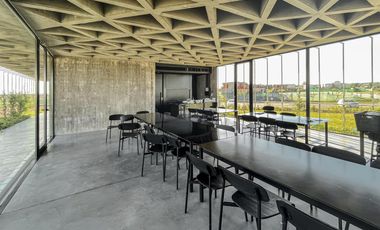 Terreno de 800m² con orientación Sur y amenities