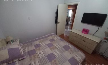 Venta de casa para dos familias con terraza en Wilde