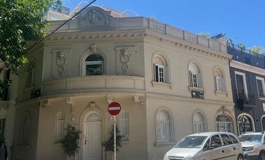 Alquiler Casa en Malasia y Gorostiaga Zona Embajadas Belgrano