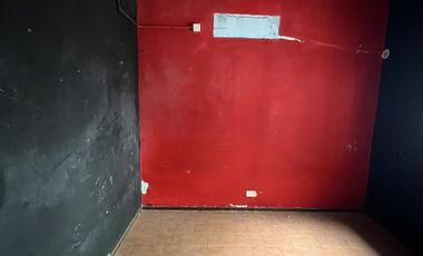 CASA EN VENTA 4 AMBIENTES Y GARAGE SAN CRISTOBAL OPORTUNIDAD