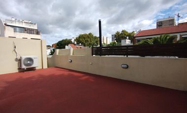 PH de 3 ambientes en Vicente López - Con patio y terraza propia