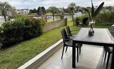Venta Departamento en la ISLA DEL CANAL, NORDELTA frente al río