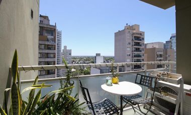 Departamento en venta - 2 Dormitorios 2 Baños - Cochera - 75Mts2 - Lomas de Zamora