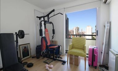 Departamento en venta - 2 Dormitorios 2 Baños - Cochera - 75Mts2 - Lomas de Zamora