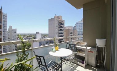 Departamento en venta - 2 Dormitorios 2 Baños - Cochera - 75Mts2 - Lomas de Zamora
