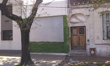 Local en venta en La Plata