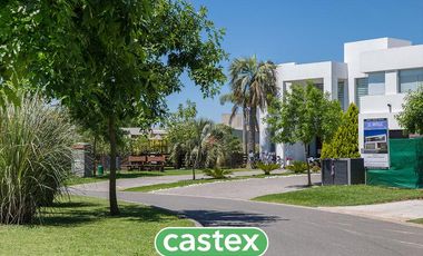 Moderna casa en venta en Terravista, General Rodriguez