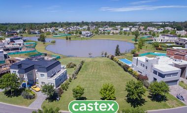 Moderna casa en venta en Terravista, General Rodriguez