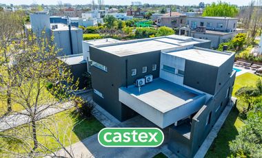 Moderna casa en venta en Terravista, General Rodriguez