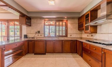 Casa en venta - 6 Dormitorios 4 Baños - Cochera - 1.978Mts2 - Canning