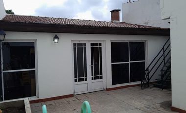 Casa en venta - 3 Dormitorios 3 Baños - Cochera - 600Mts2 - Wilde