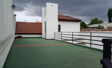 Casa en venta - 3 Dormitorios 3 Baños - Cochera - 600Mts2 - Wilde