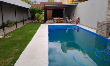 Casa en venta - 3 Dormitorios 3 Baños - Cochera - 600Mts2 - Wilde