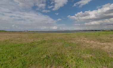 EXCELENTE LOTE AL LAGO CENTRAL EN VENTA EN LOS PUENTES - NORDELTA
