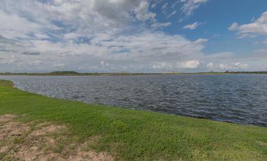EXCELENTE LOTE AL LAGO CENTRAL EN VENTA EN LOS PUENTES - NORDELTA