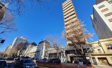 Cochera cubierta en La Plata -Tribunales - Dacal Bienes Raíces