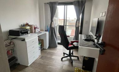 Departamento en  venta de 3 ambientes con terraza privada con parrilla - Wilde