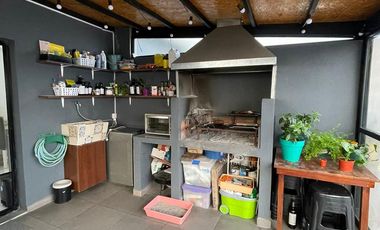 Departamento en  venta de 3 ambientes con terraza privada con parrilla - Wilde