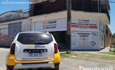 VENTA LOCAL COMERCIAL CON GALPON SOBRE RUTA 8 CENTRO DE PILAR.