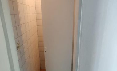 VENTA LOCAL COMERCIAL CON GALPON SOBRE RUTA 8 CENTRO DE PILAR.