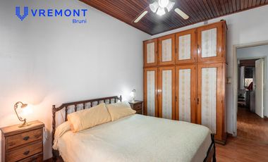 Venta Casa 4 Ambientes. Lote Propio. Morón, Buenos Aires