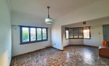 CASA 194 M2 QUILMES