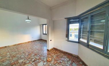 CASA 194 M2 QUILMES