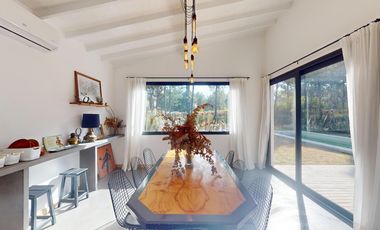 Casa en Venta - Barrio Marítimo IV Lote 36 de Costa Esmeralda - Cercania a la playa