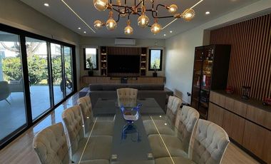 Casa en venta - 4 Dormitorios 4 Baños - 900Mts2 - Terralagos, Canning