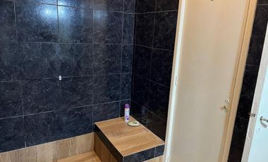 Casa en venta de una planta en Florida, próxima a Panamericana, con jardín