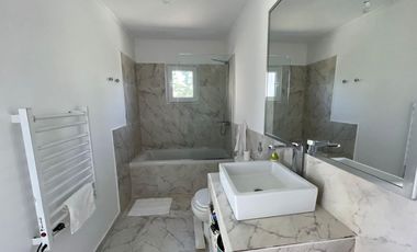 Casa en VENTA LAGO MARIMENUCO