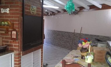 Un vistoso y confortable TRIPLEX en Mar de Ajo,Permuta por casa!!