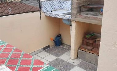 Un vistoso y confortable TRIPLEX en Mar de Ajo,Permuta por casa!!