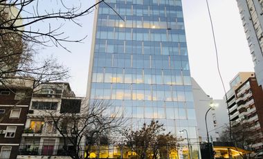 Alquiler Oficina Libertador 6680 - 270Mts2. c/Divisiones y  2Coch IMPECABLE